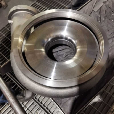 上下浮动去毛刺刀柄加工现场